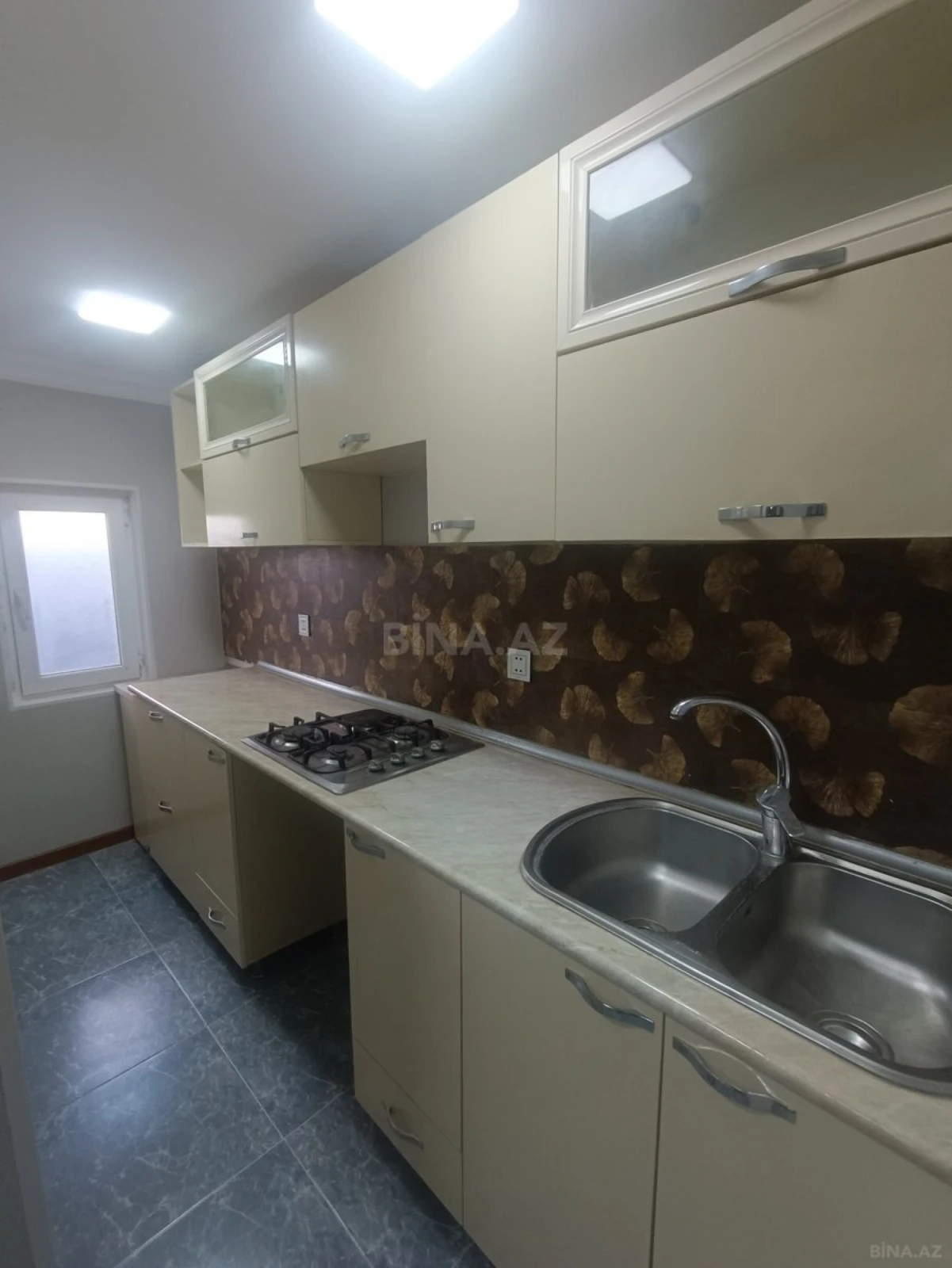 Satılır 2 otaqlı həyət evi 60 m²