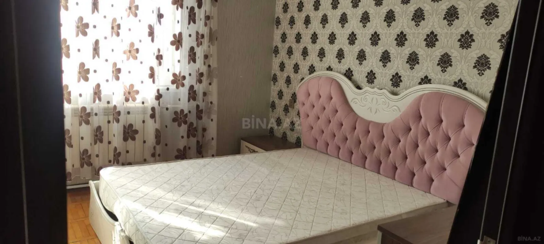 Kirayə verilir 3 otaqlı mənzil 140 m²