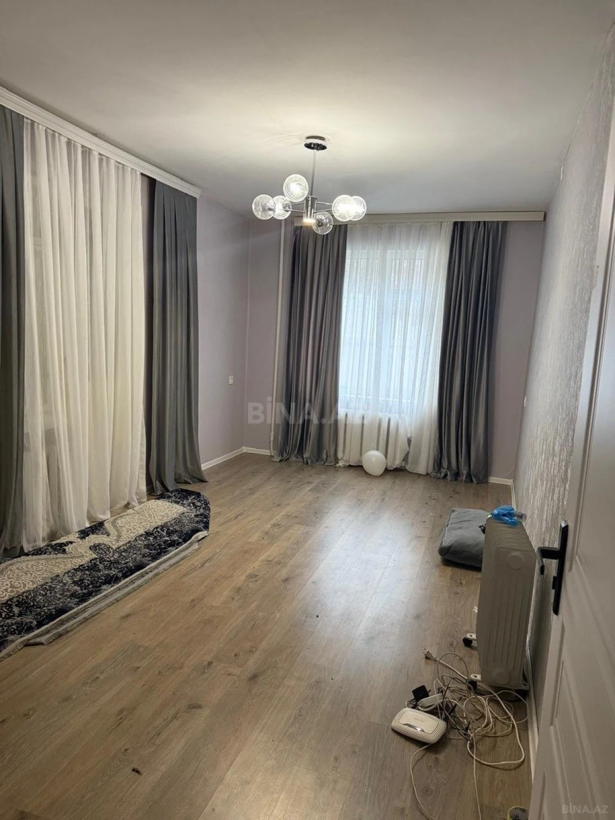 Satılır 2 otaqlı mənzil 68 m²