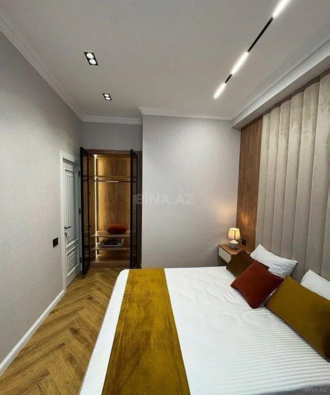 Satılır 2 otaqlı mənzil 55 m²
