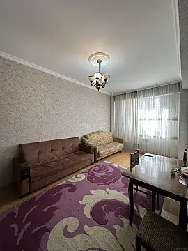 Kirayə verilir 2 otaqlı mənzil 62 m²