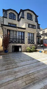 Satılır 7 otaqlı həyət evi 360 m² — Bakı, Həzi Aslanov qəs. 7 otaq 360.00 m²