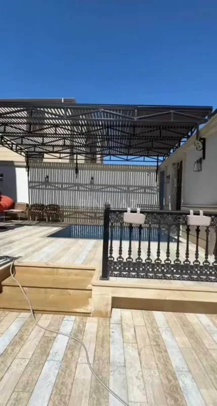 Satılır 7 otaqlı həyət evi 360 m²