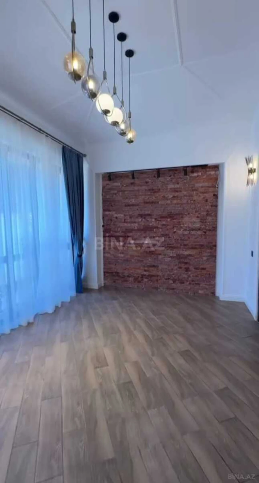 Satılır 7 otaqlı həyət evi 360 m²