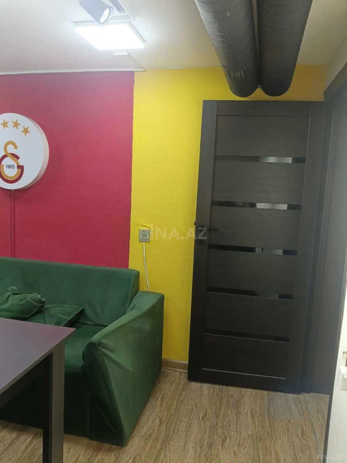 Kirayə verilir obyekt 158 m²