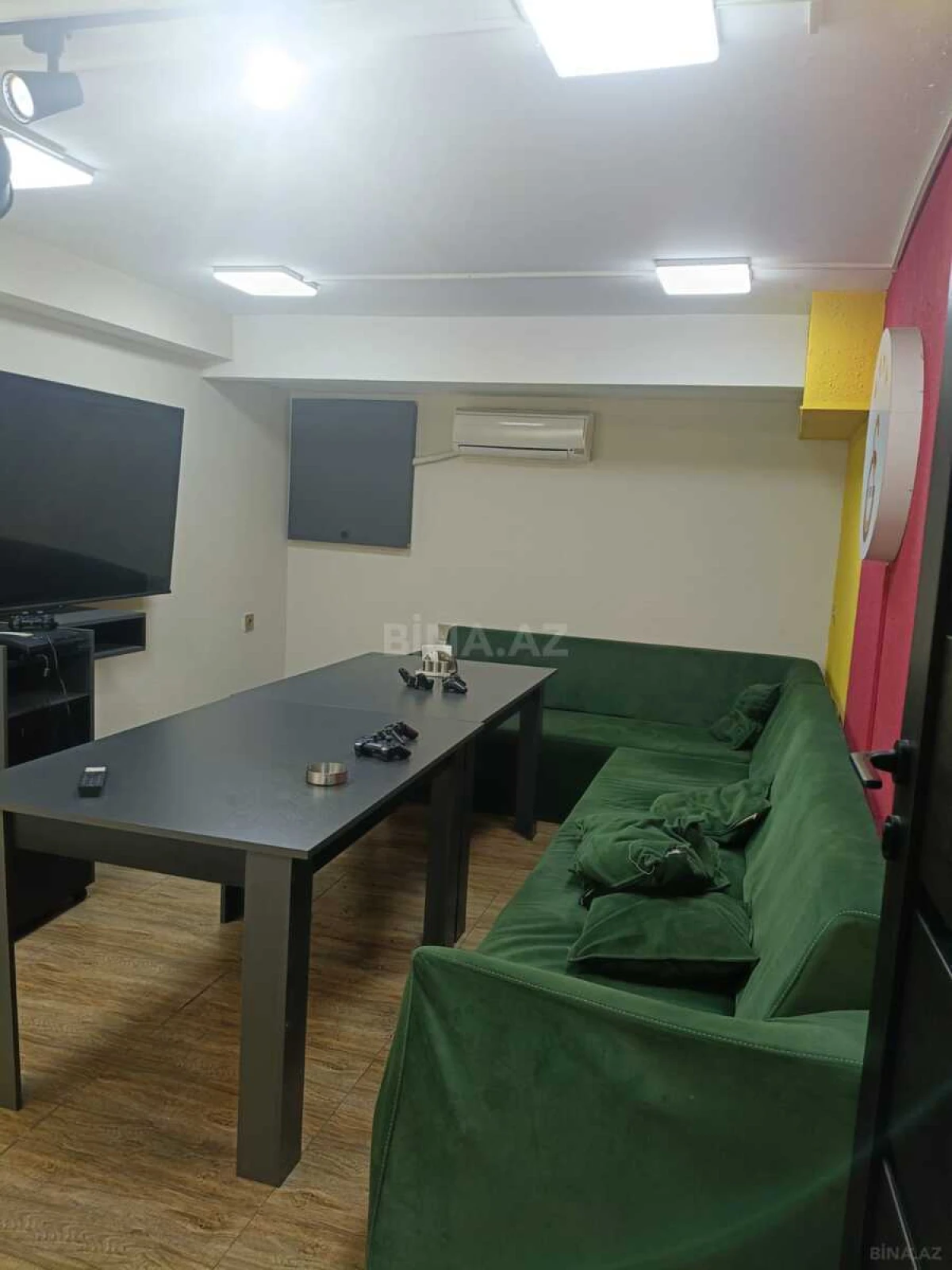 Kirayə verilir obyekt 158 m²