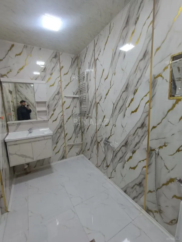 Satılır 5 otaqlı həyət evi 130 m²