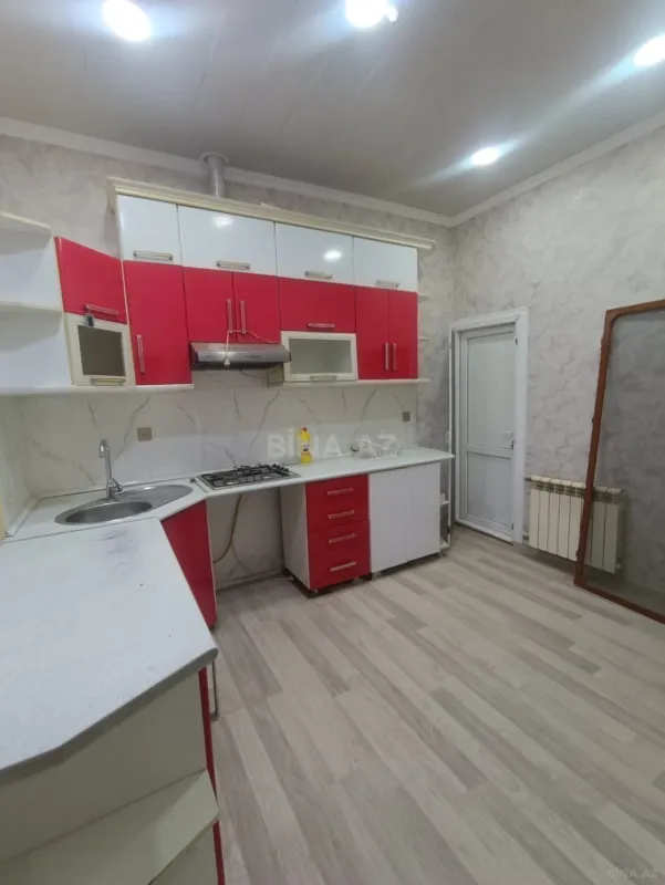 Satılır 5 otaqlı həyət evi 130 m²