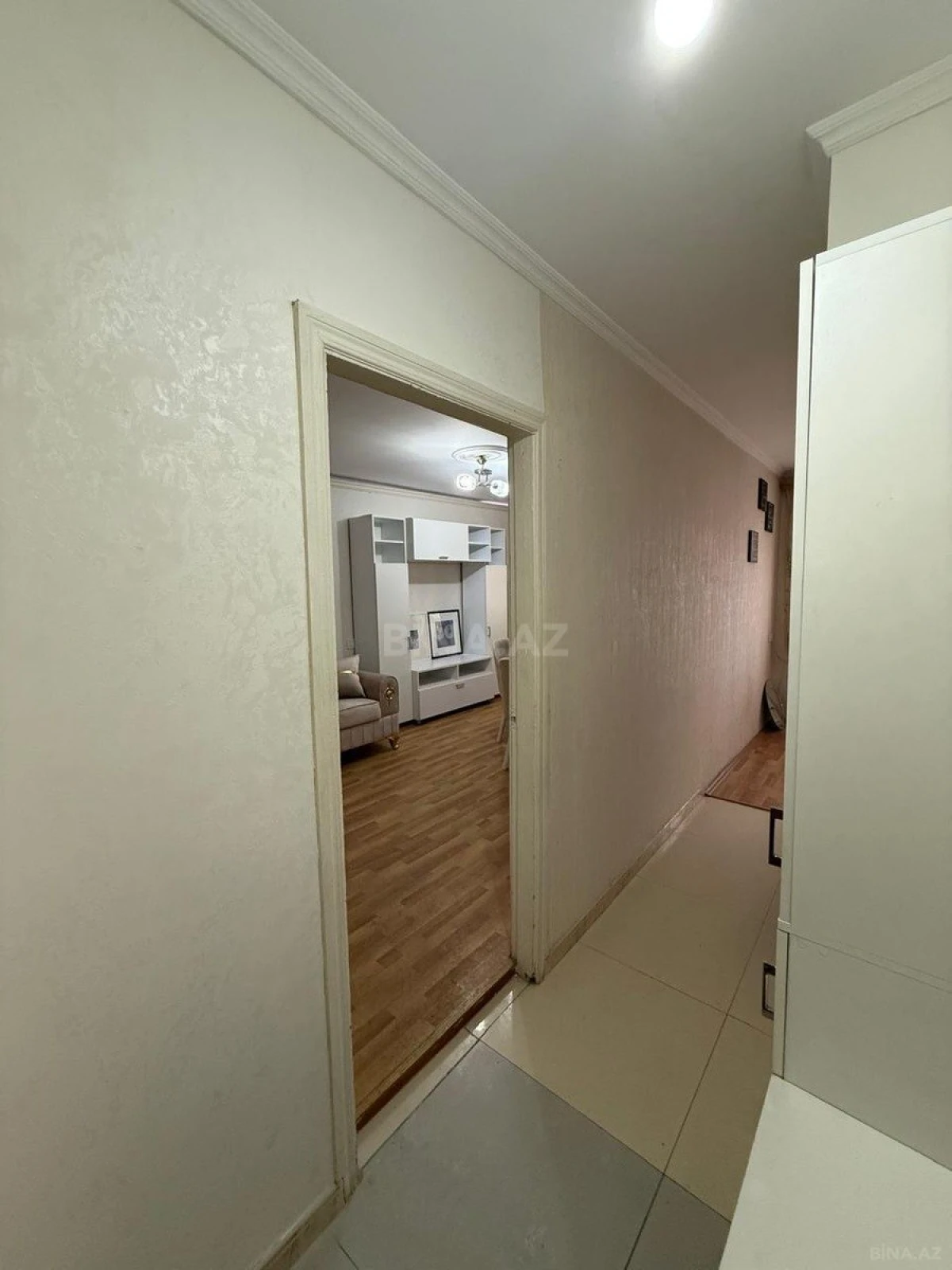 Kirayə verilir 1 otaqlı mənzil 51 m²