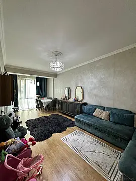 Satılır 2 otaqlı mənzil 82 m²