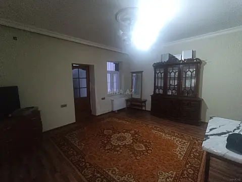 Satılır 3 otaqlı həyət evi 100 m²