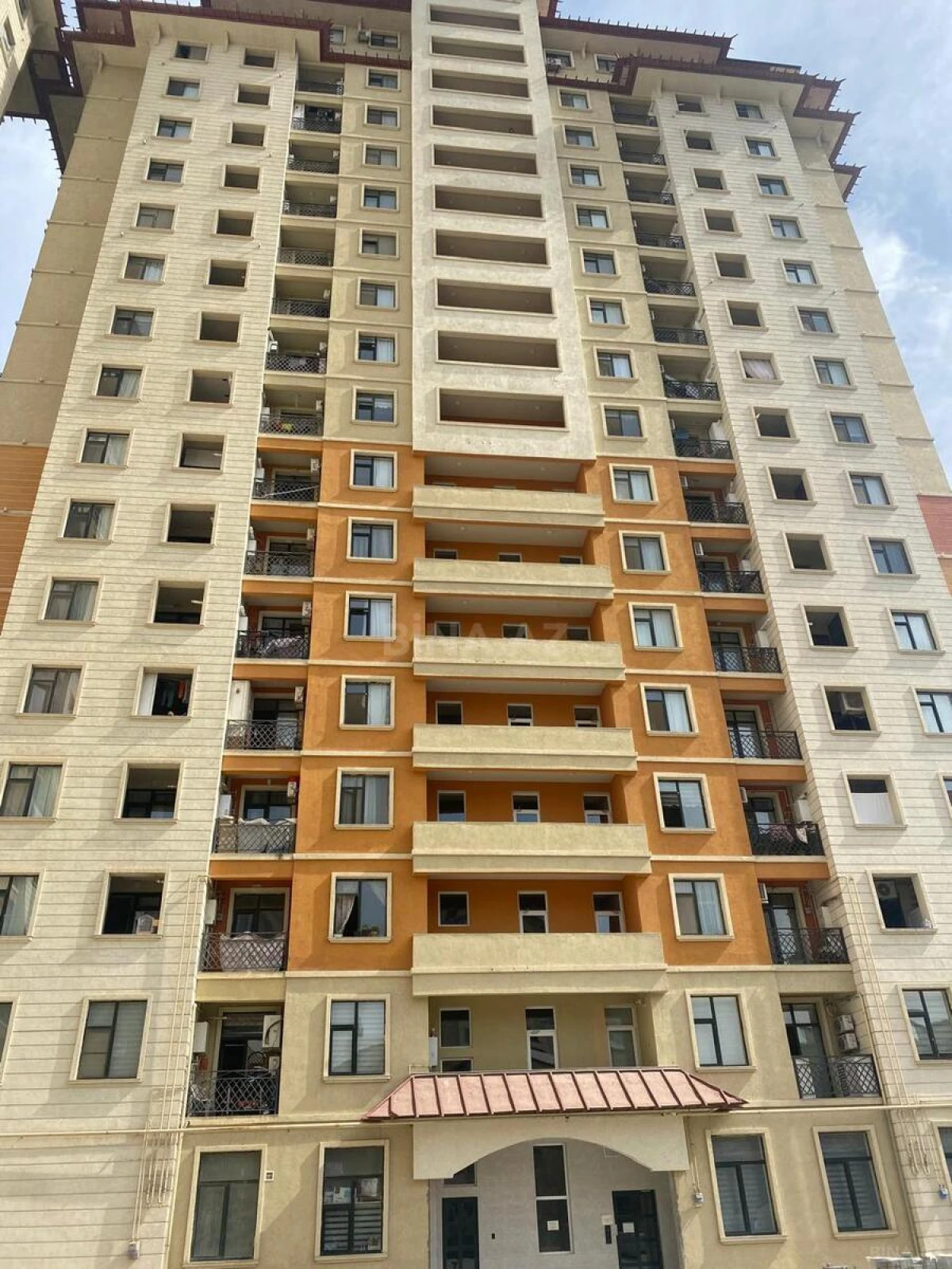 Kirayə verilir 2 otaqlı mənzil 73 m²