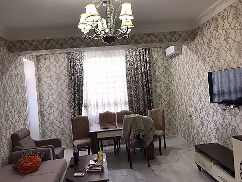 Satılır 2 otaqlı mənzil 72.3 m² — Bakı, 8-ci mikrorayon 2 otaq 72.30 m²