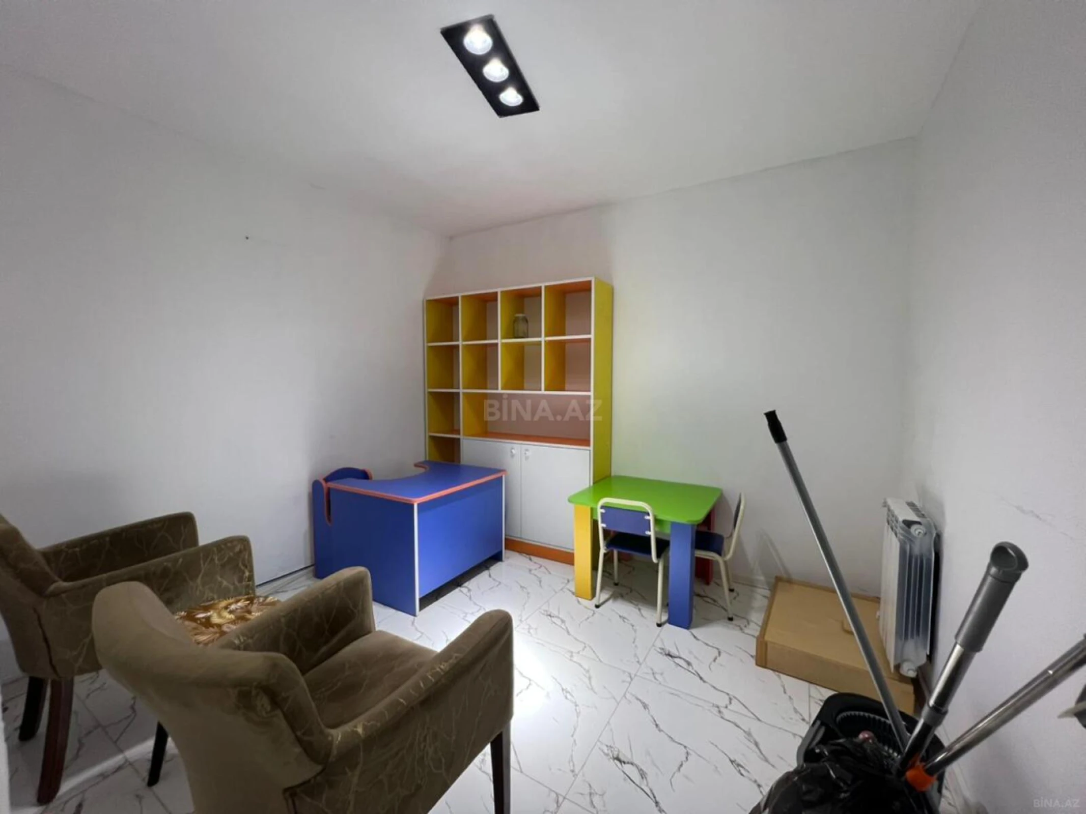 Satılır obyekt 150 m²