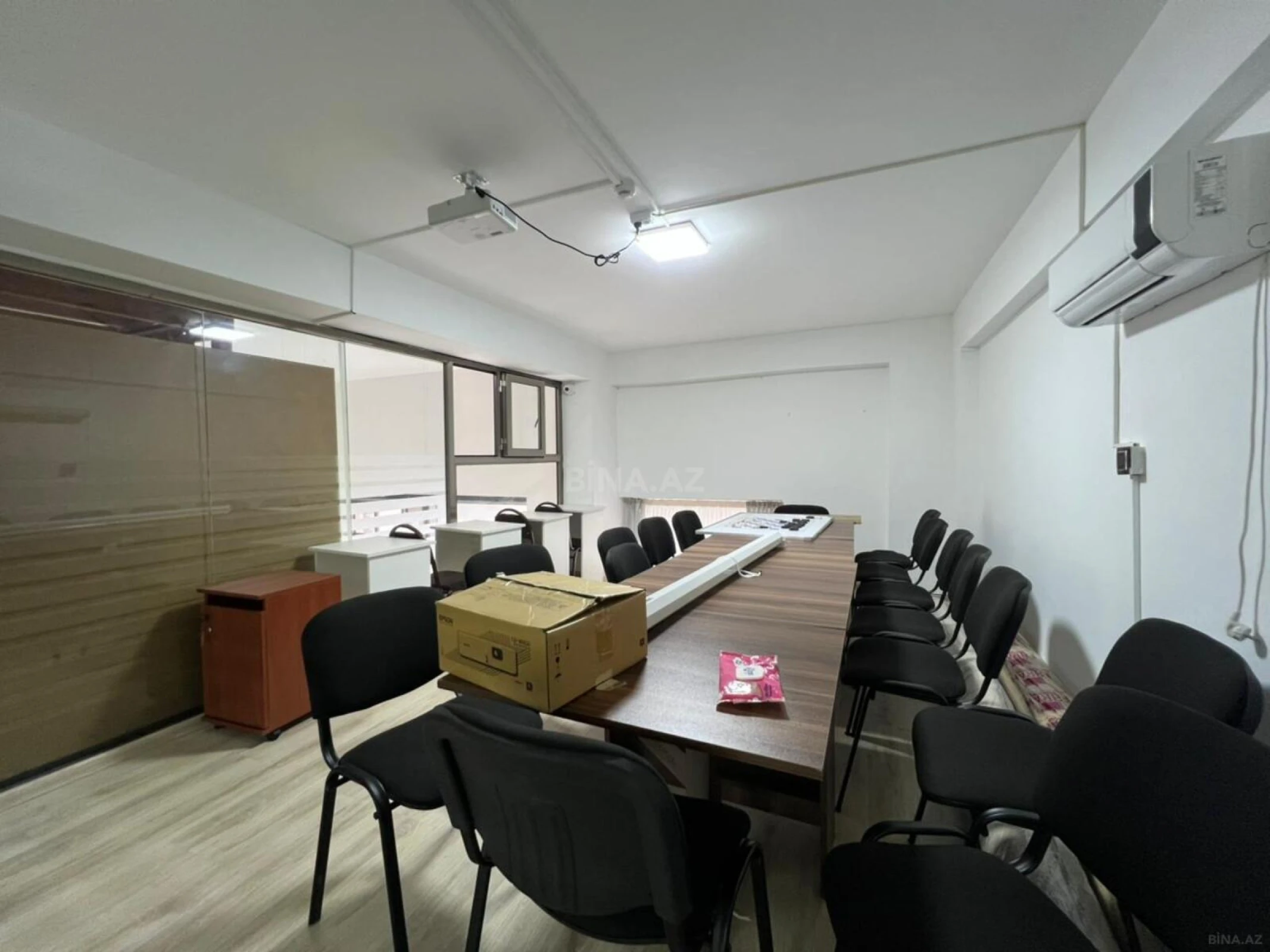 Satılır obyekt 150 m²