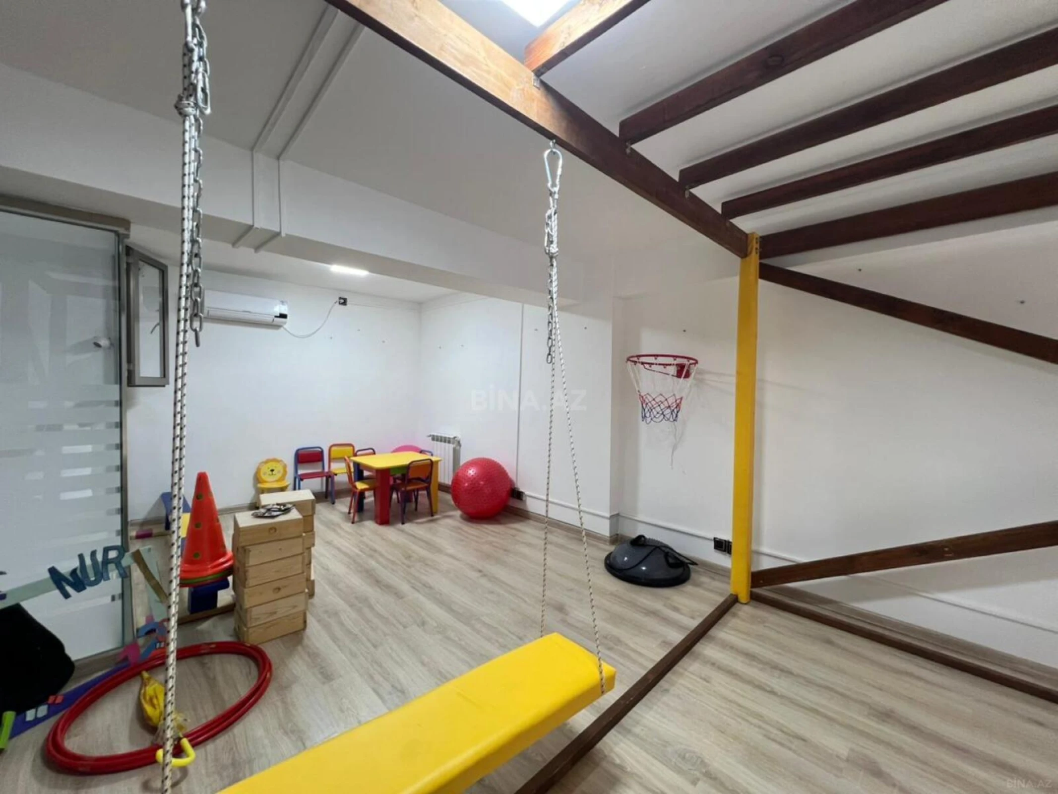 Satılır obyekt 150 m²