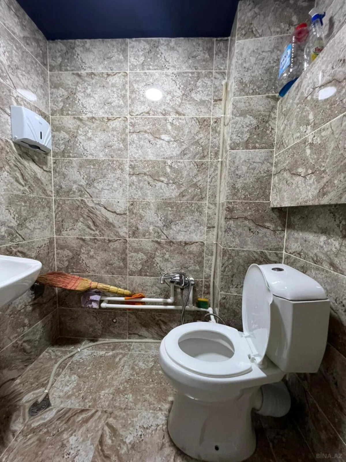 Satılır obyekt 150 m²