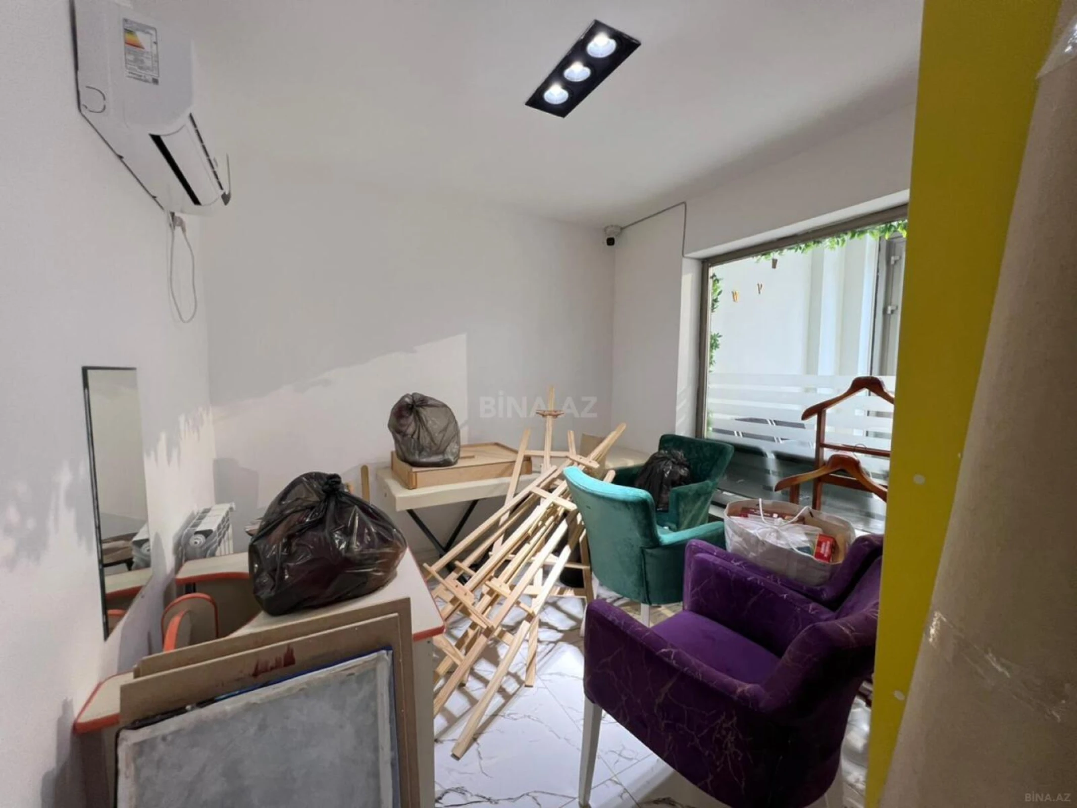 Satılır obyekt 150 m²