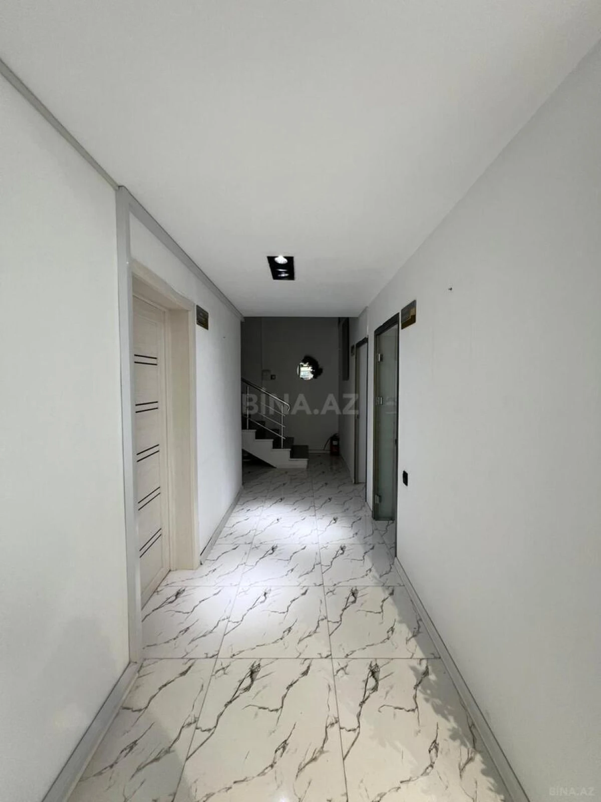 Satılır obyekt 150 m²