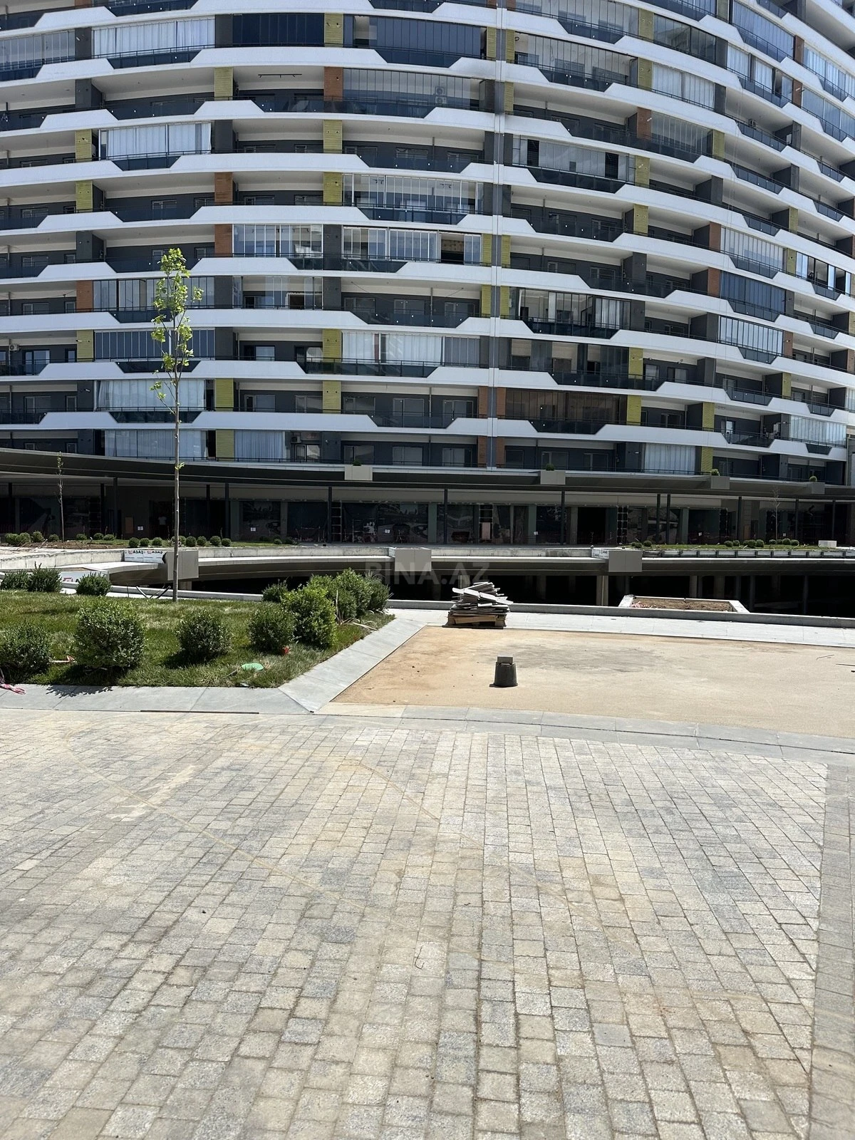 Satılır 2 otaqlı mənzil 70 m²