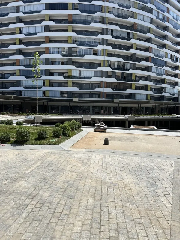 Satılır 2 otaqlı mənzil 70 m²