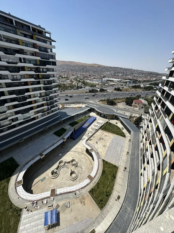 Satılır 2 otaqlı mənzil 70 m²