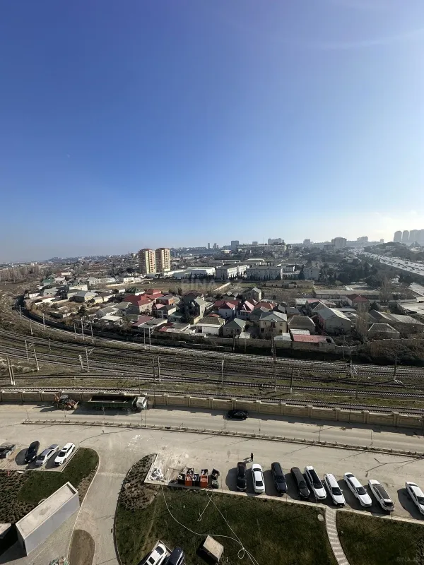 Satılır 2 otaqlı mənzil 70 m²