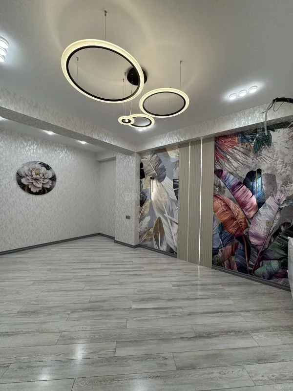 Satılır 3 otaqlı mənzil 96 m²