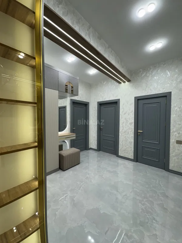 Satılır 3 otaqlı mənzil 96 m²