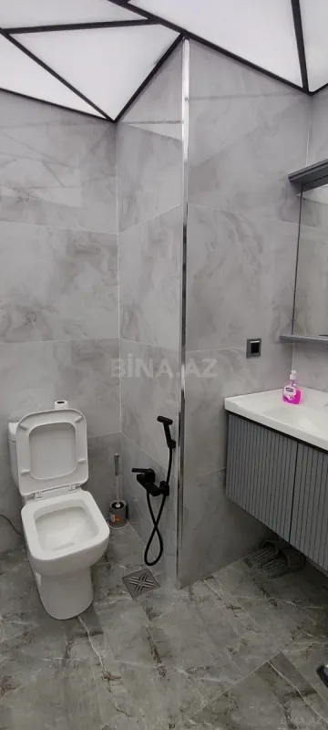 Kirayə verilir 2 otaqlı mənzil 50 m²