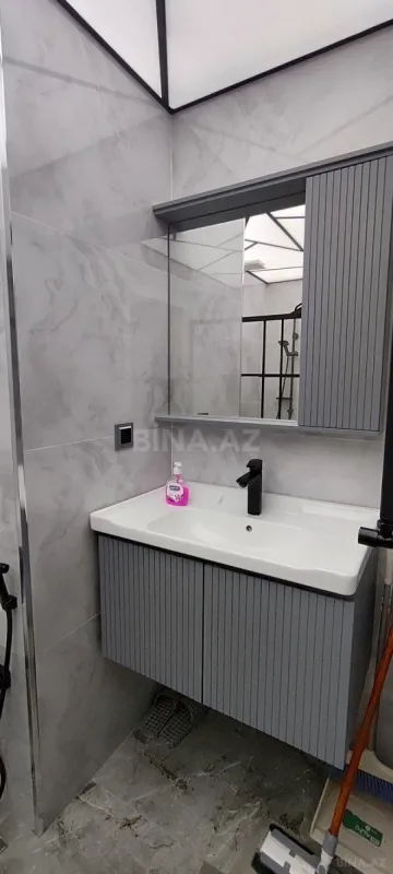 Kirayə verilir 2 otaqlı mənzil 50 m²