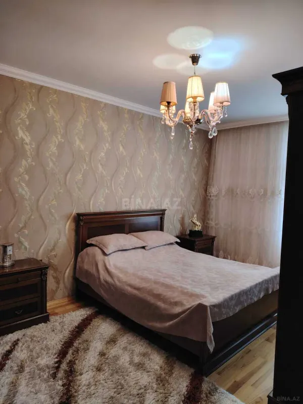 Satılır 3 otaqlı mənzil 92 m²