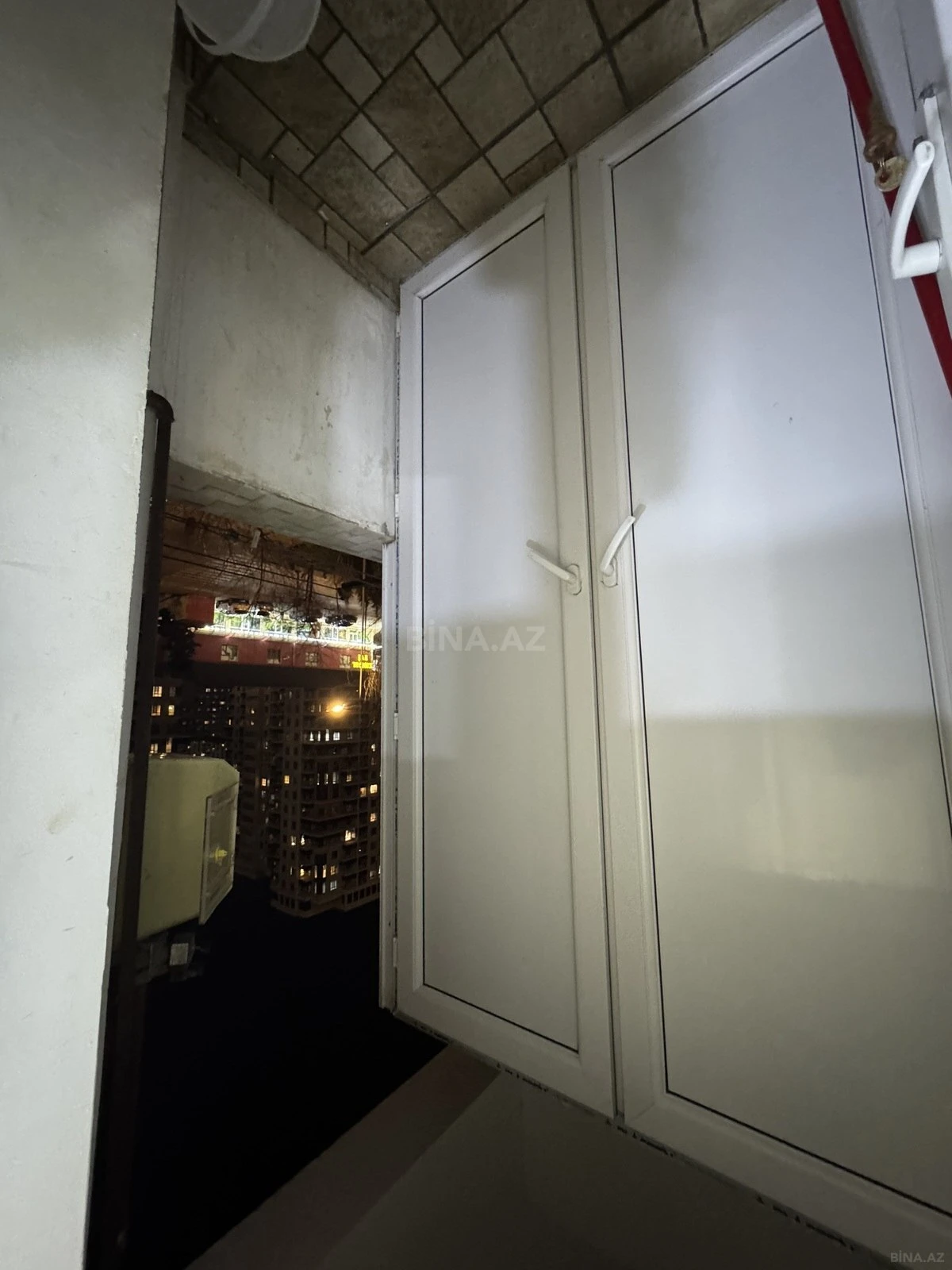 Kirayə verilir 3 otaqlı mənzil 75 m²