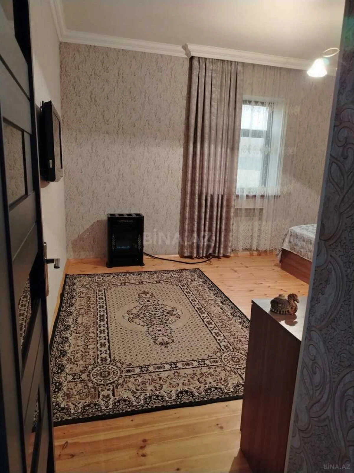 Satılır 3 otaqlı həyət evi 100 m²