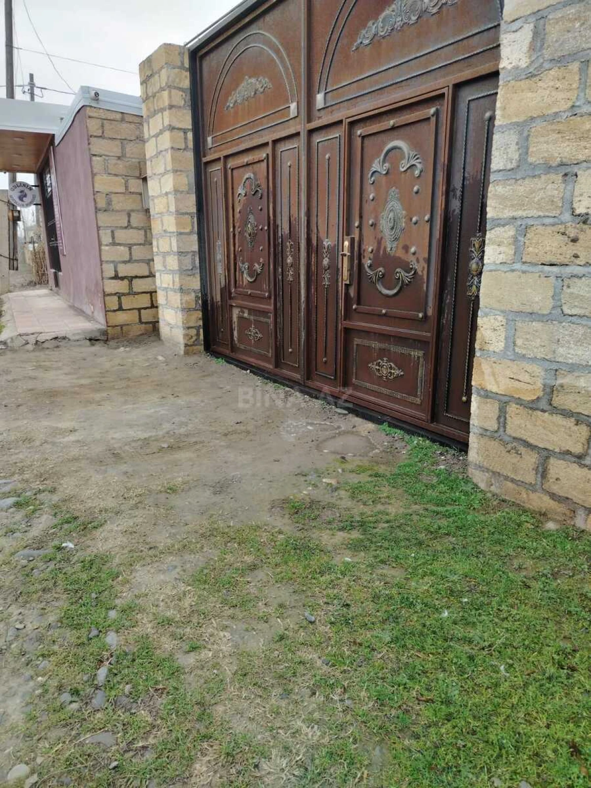 Satılır 3 otaqlı həyət evi 100 m²
