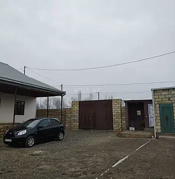 Satılır 3 otaqlı həyət evi 100 m² — Bərdə 3 otaq 100.00 m²