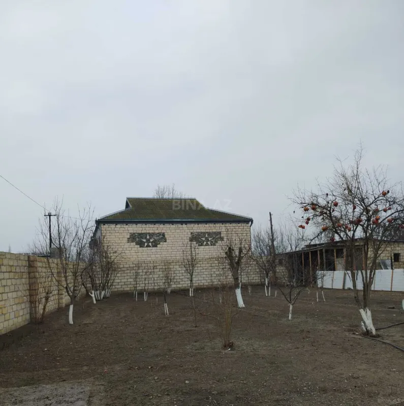 Satılır 3 otaqlı həyət evi 100 m²