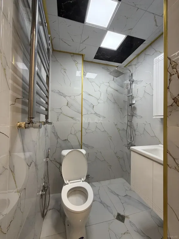 Satılır 2 otaqlı mənzil 44 m²