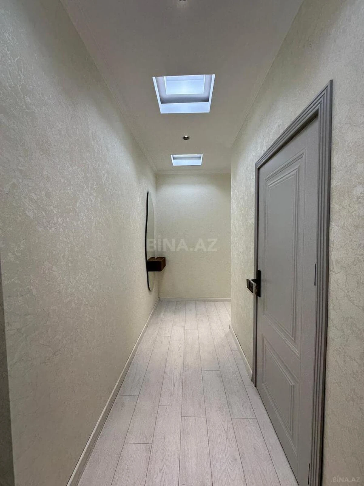 Satılır 2 otaqlı mənzil 56 m²