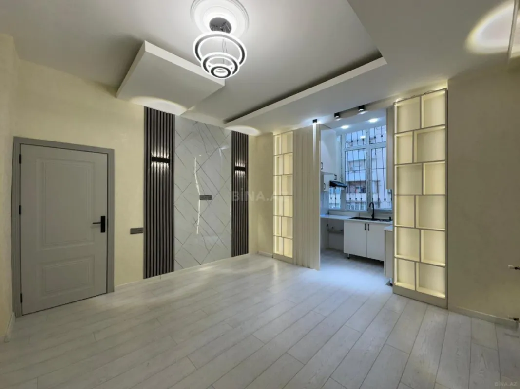 Satılır 2 otaqlı mənzil 56 m²