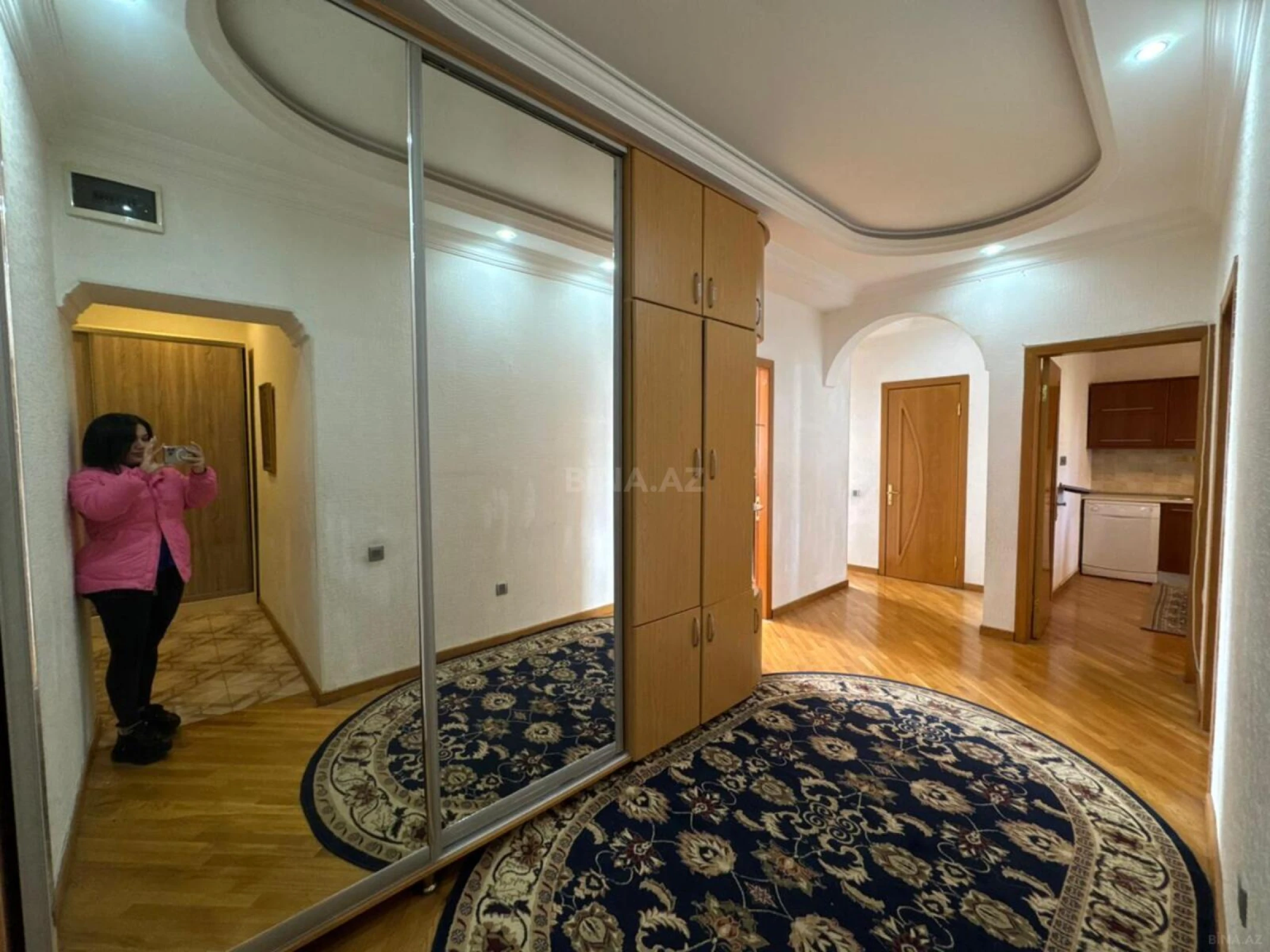 Satılır 3 otaqlı mənzil 112 m²