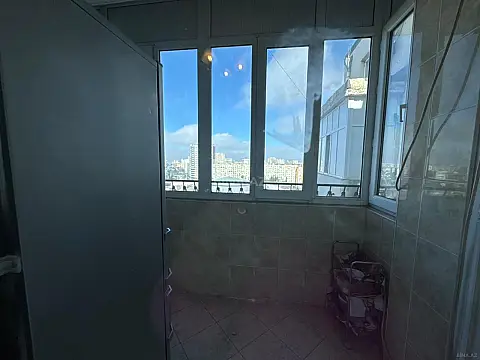 Satılır 3 otaqlı mənzil 112 m²