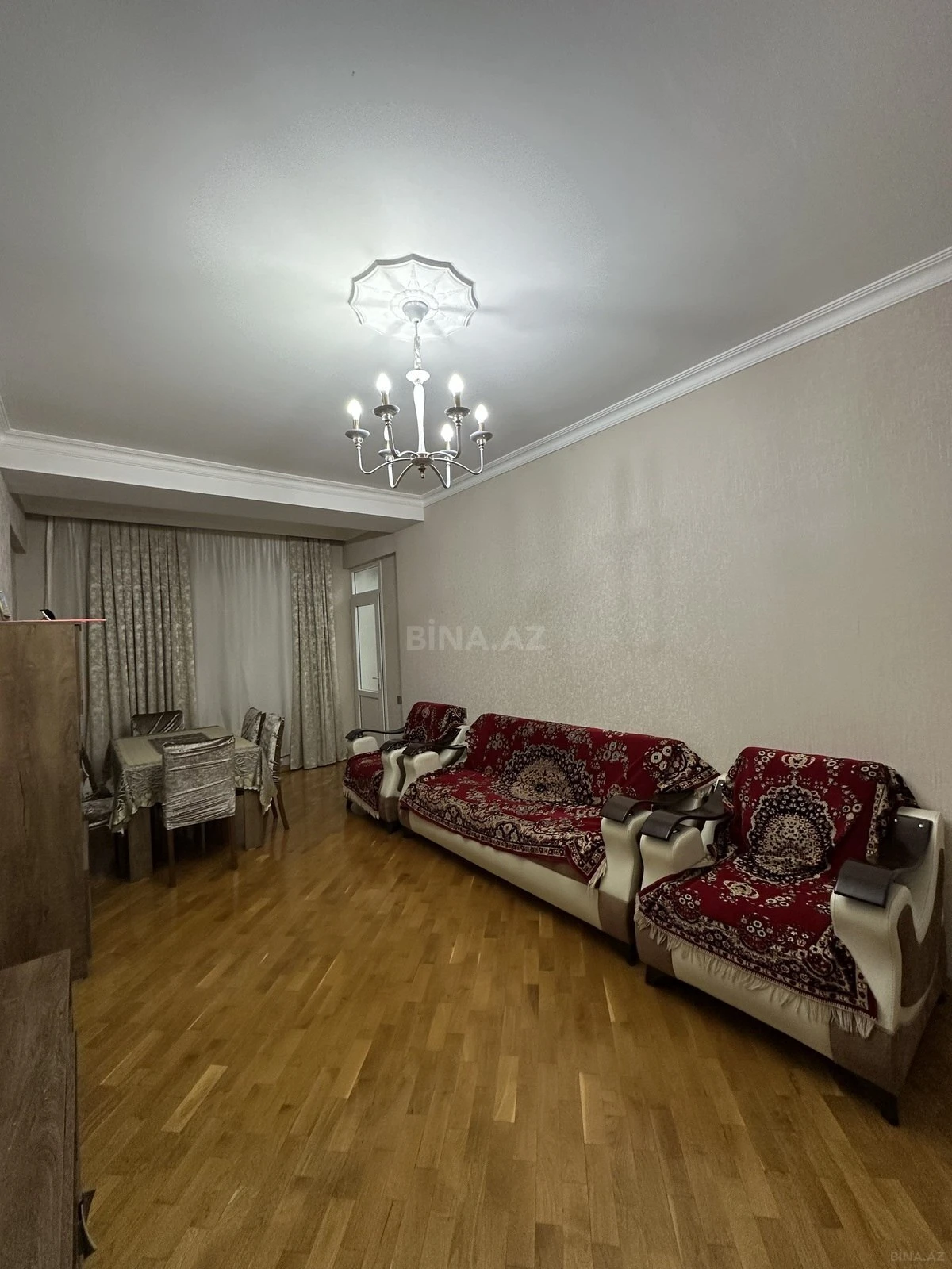 Kirayə verilir 3 otaqlı mənzil 100 m²