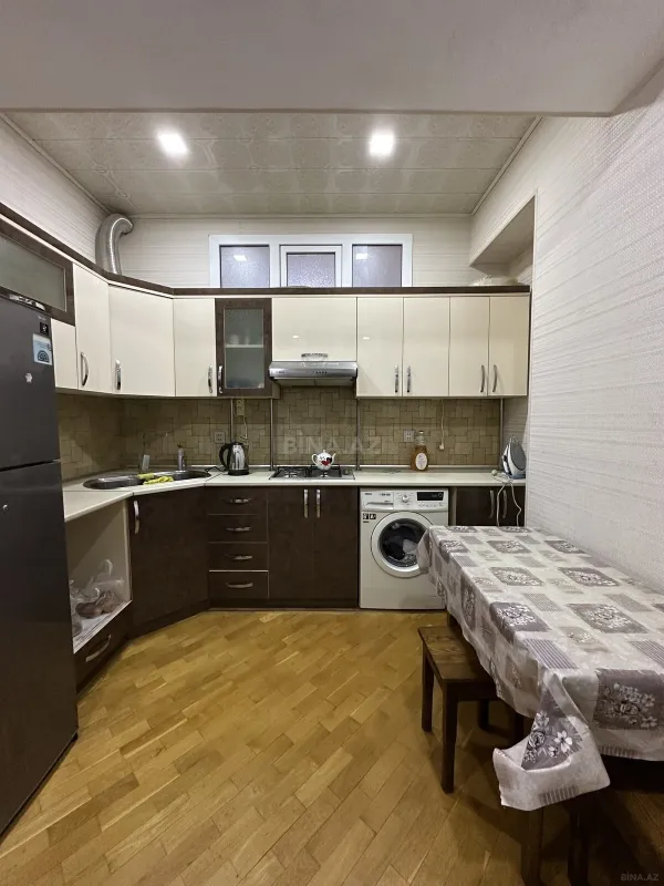 Kirayə verilir 3 otaqlı mənzil 100 m²