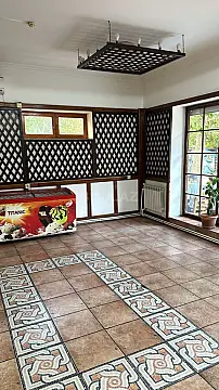 Satılır obyekt 200 m²