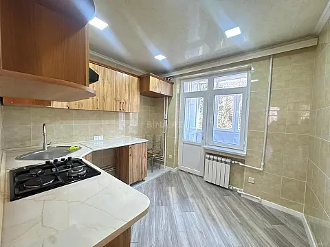 Satılır 4 otaqlı mənzil 110 m²