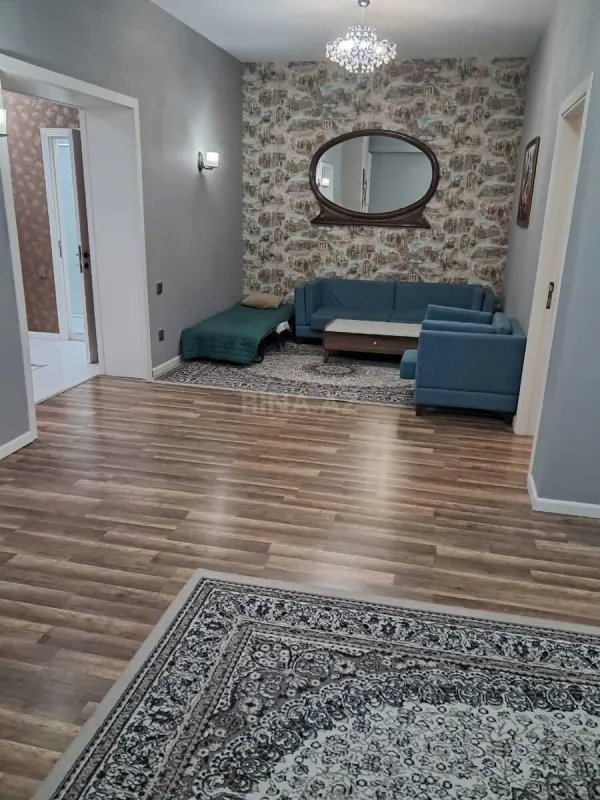 Kirayə verilir 2 otaqlı mənzil 60 m²