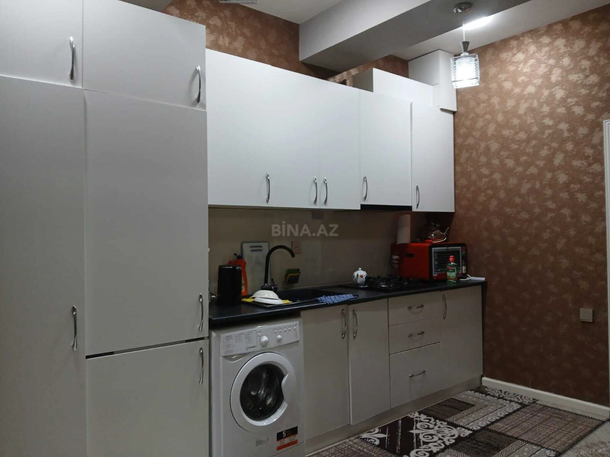 Kirayə verilir 2 otaqlı mənzil 60 m²