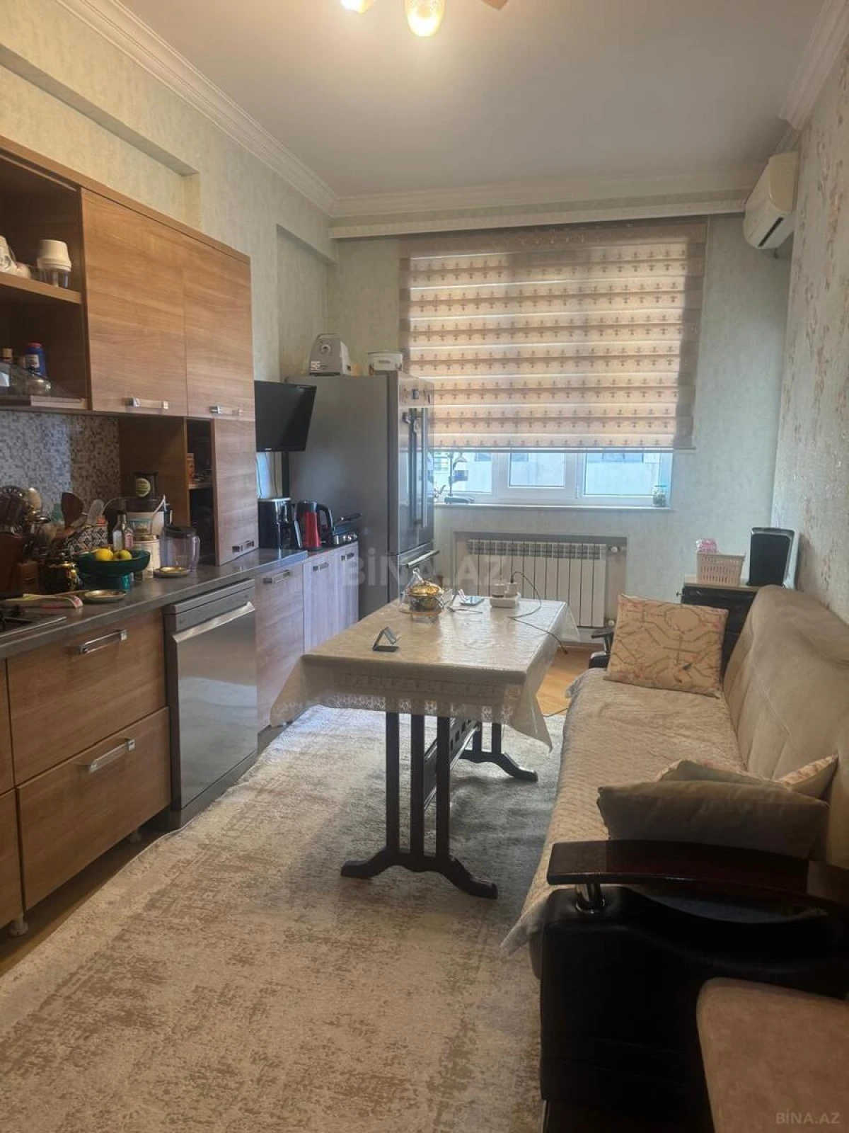 Satılır 3 otaqlı mənzil 137 m²