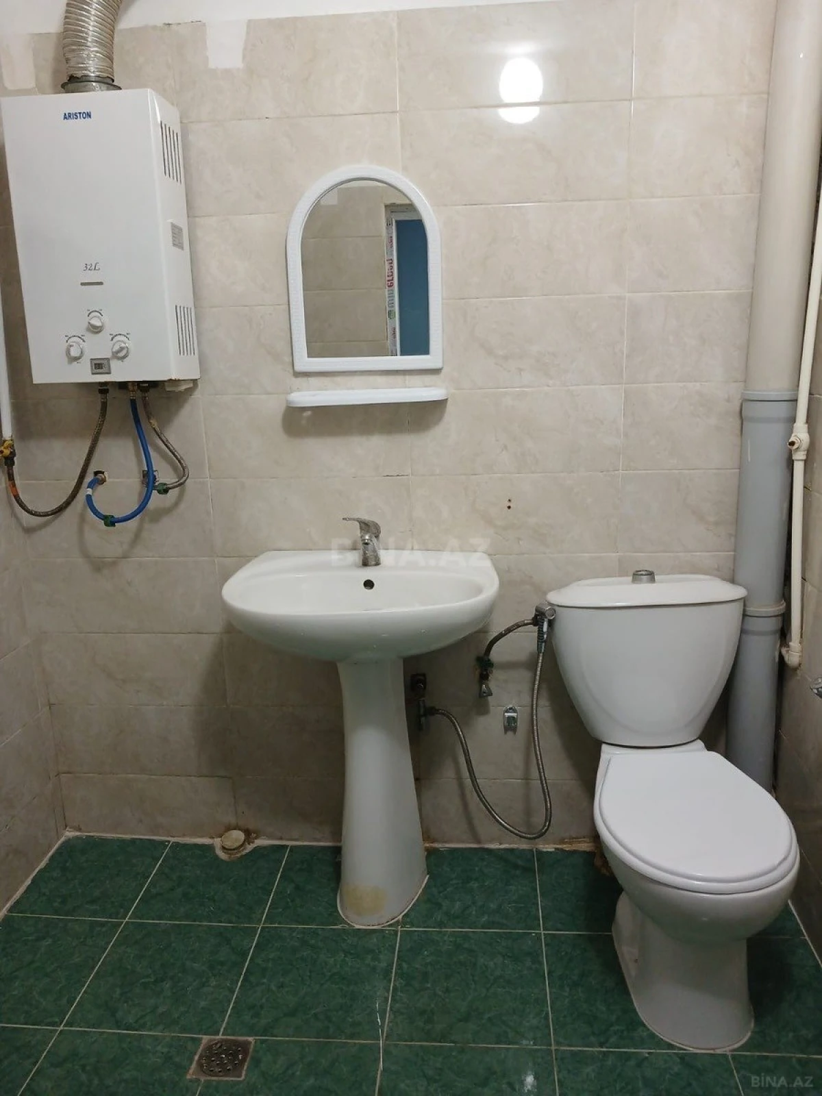 Kirayə verilir 2 otaqlı mənzil 50 m²